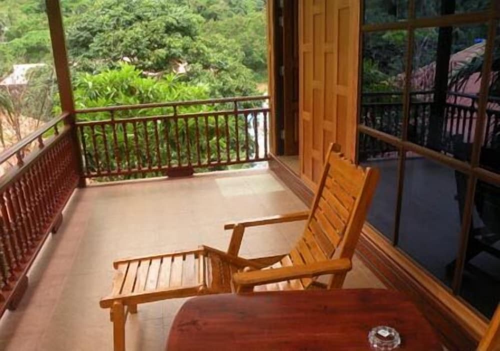 Фото Jj Bungalow & Guest house