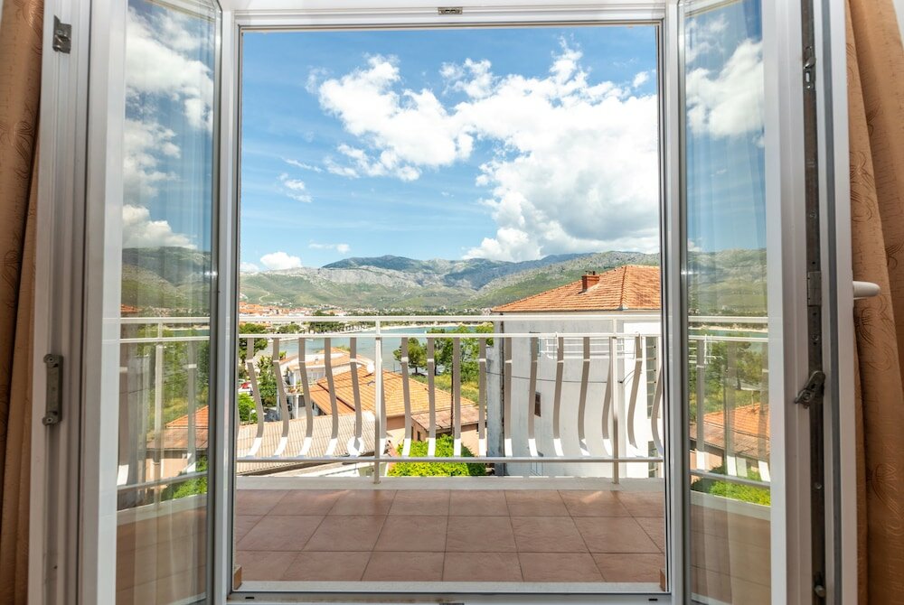 Фото Pansion Epetium