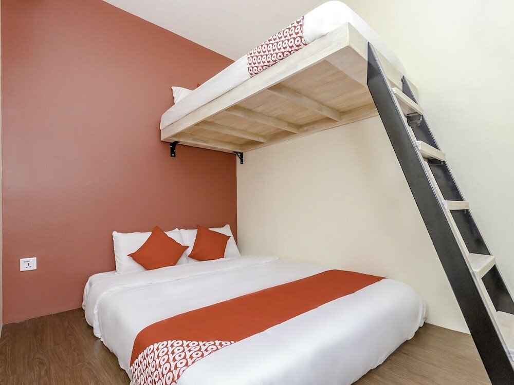 Фото Oyo 778 BMW 2 Hotel