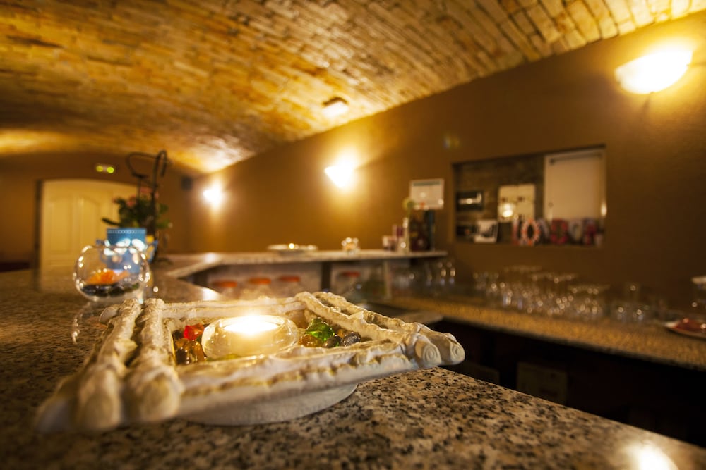 Фото Отель London Rooms Zagreb Airport