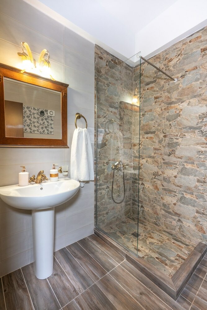 Фото Paralia Beach Boutique Hotel