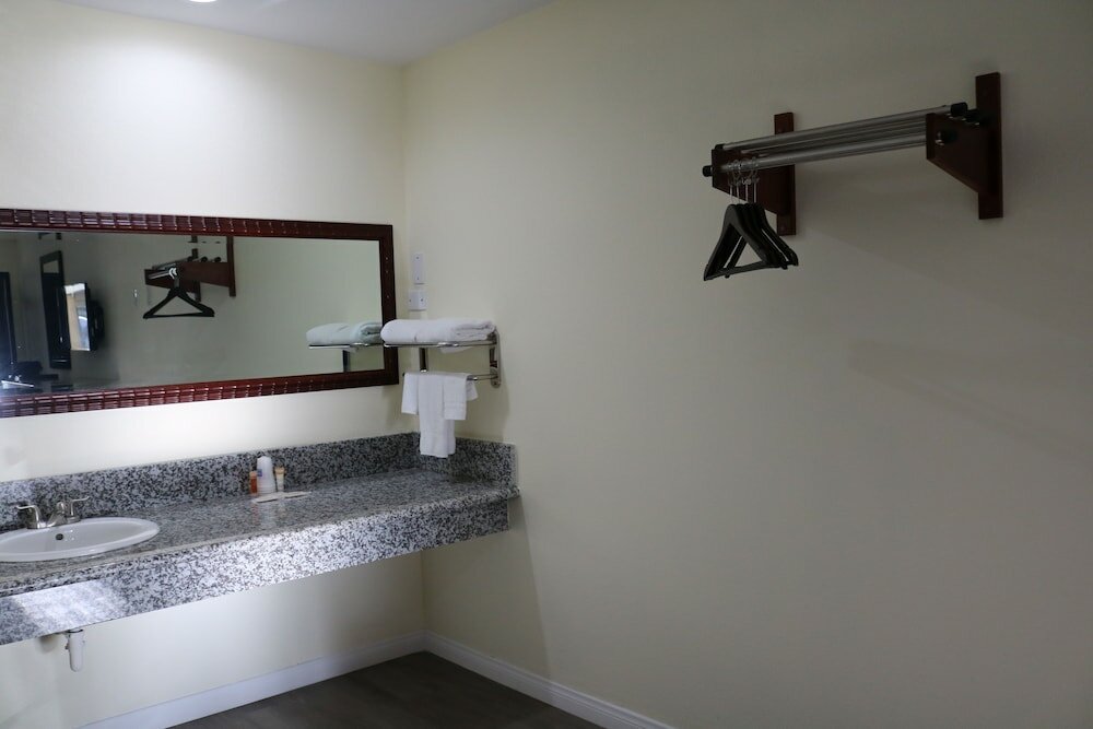 Фото Valli Hi Motel