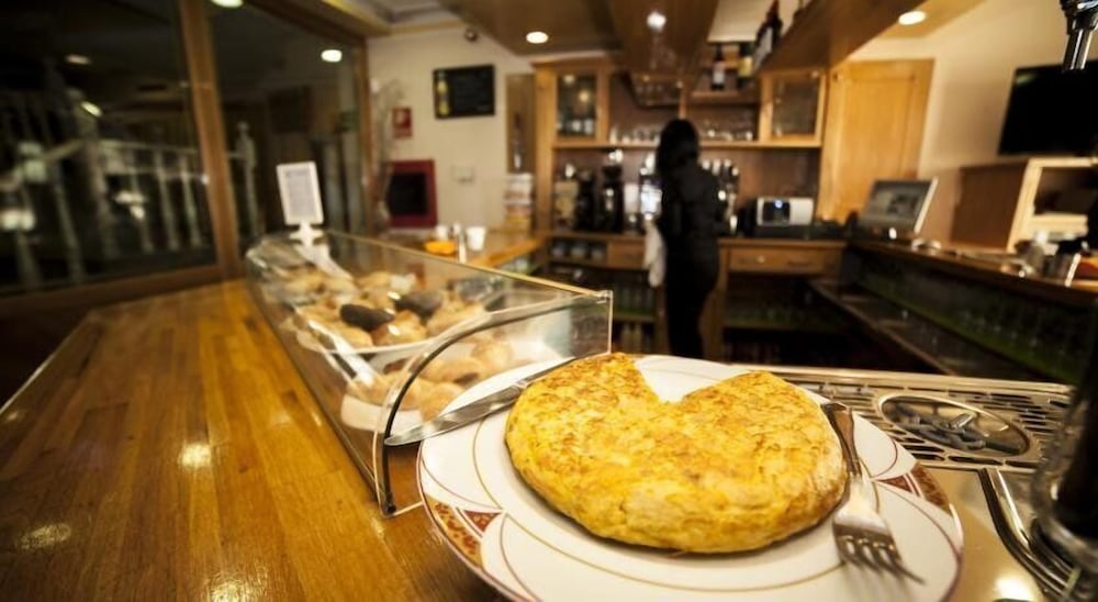 Фото Hotel Real de Castilla