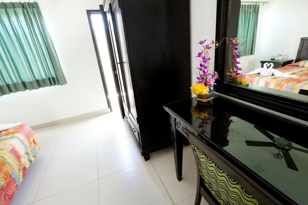 Фото Hotel del Sol