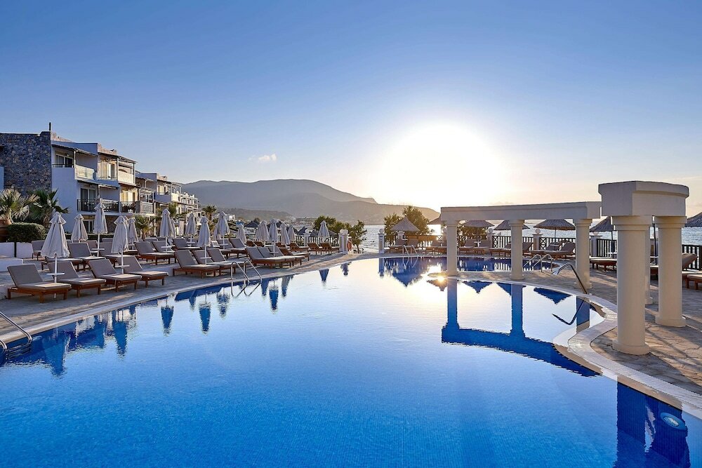 Фото Отель Alexander Beach Hotel & Village Resort