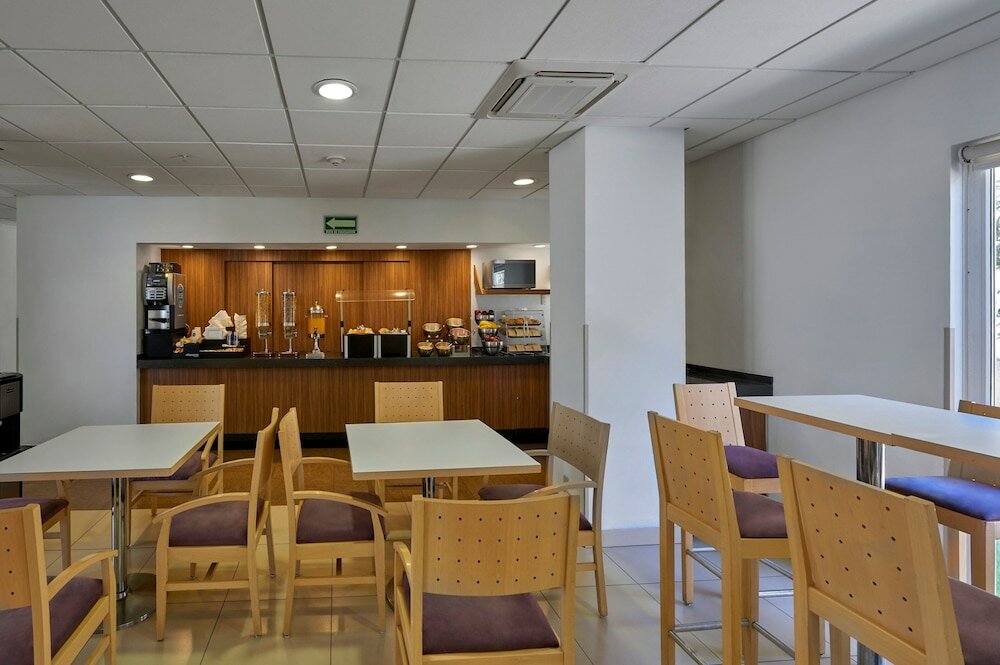 Фото City Express by Marriott Nogales