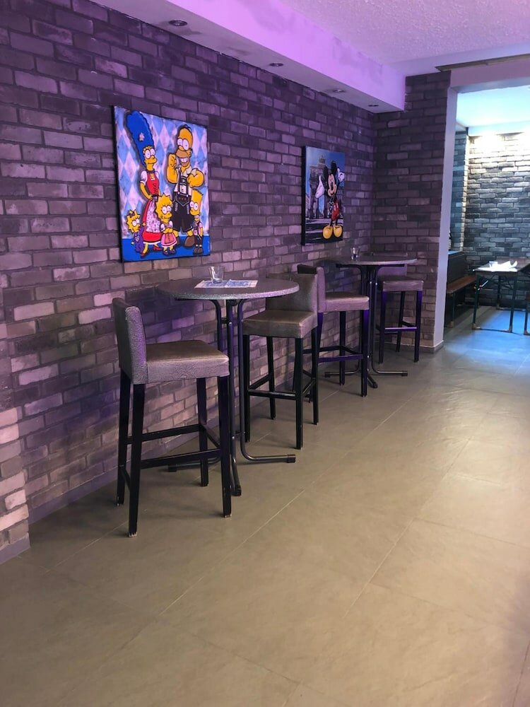 Фото Munich Deluxe Hotel