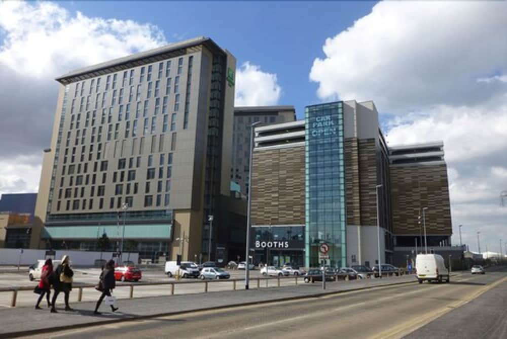 Фото Holiday Inn Manchester - MediaCityUK