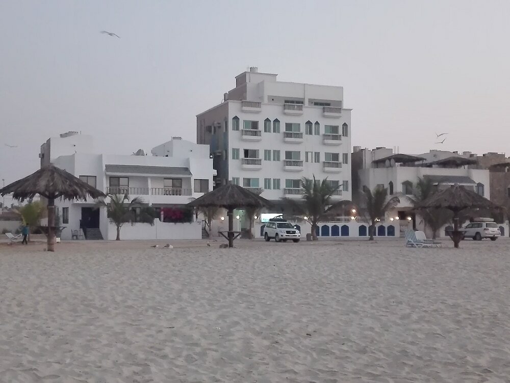 Фото Salalah Beach Resort - Villas