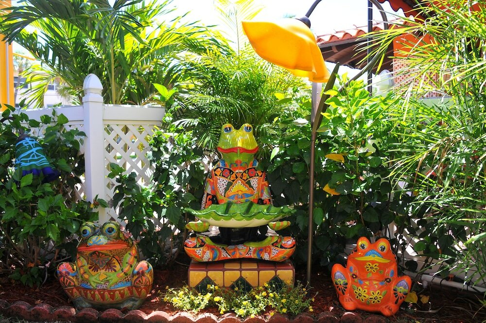 Фото Blue Seas Courtyard