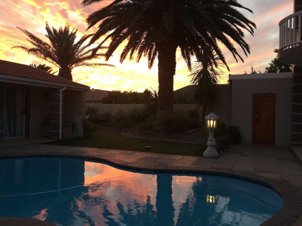 Фото Atlantic Beach Villa