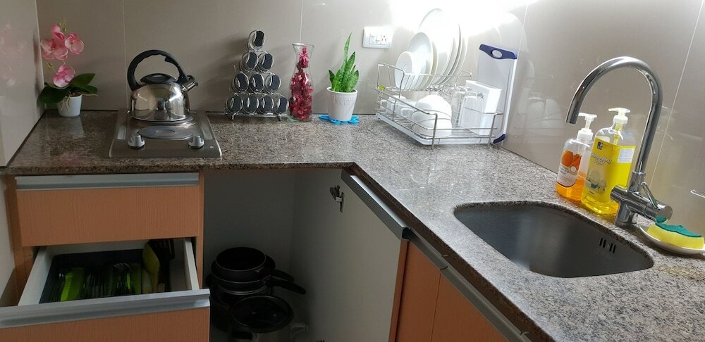 Фото Mactan Newtown with Ocean View