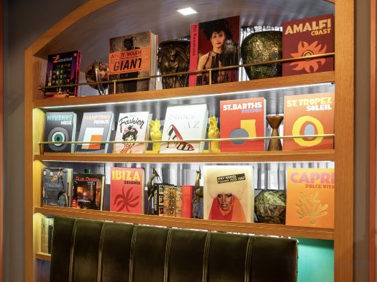 Фото Brown's Central Hotel