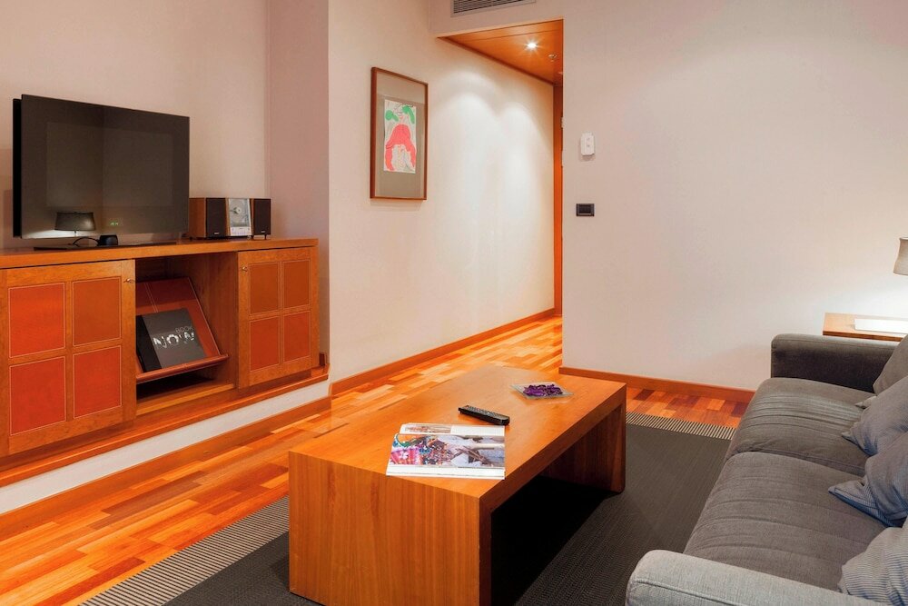 Фото Ac Hotel León San Antonio by Marriott