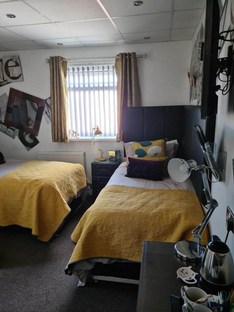 Фото The Arthington Guest House