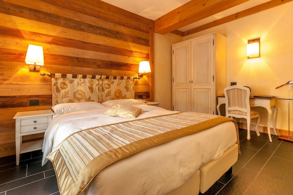 Фото Hotel Lo Scoiattolo