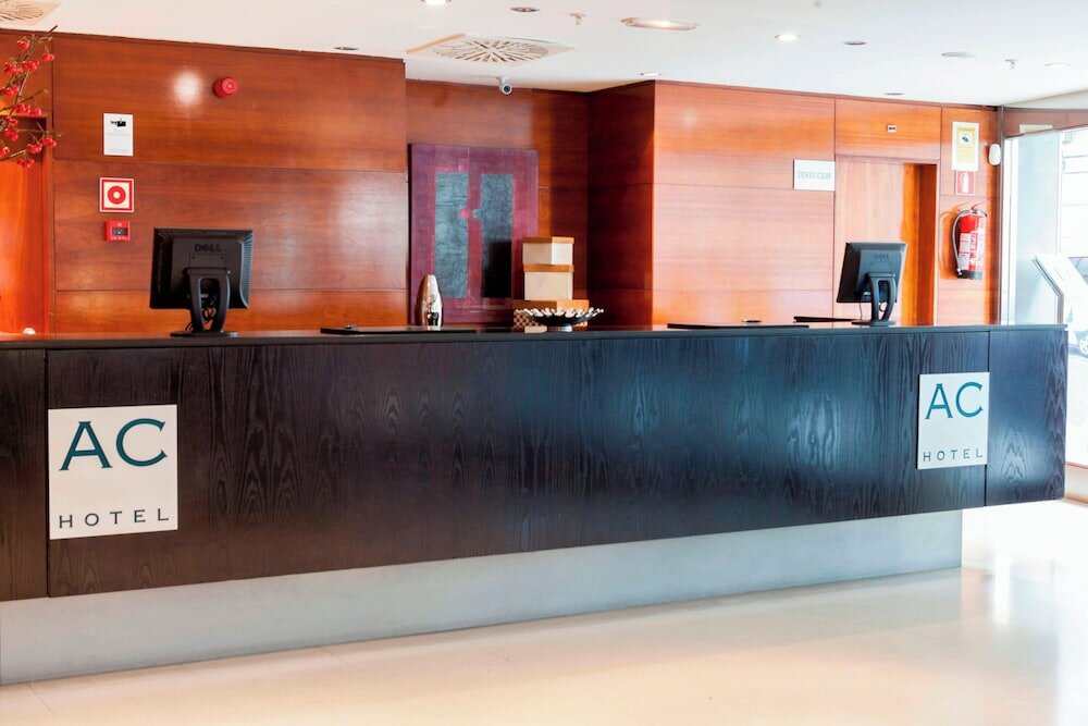 Фото Ac Hotel León San Antonio by Marriott