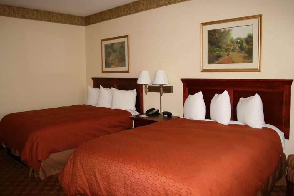 Фото Country Inn & Suites by Radisson, Bentonville South - Rogers, Ar