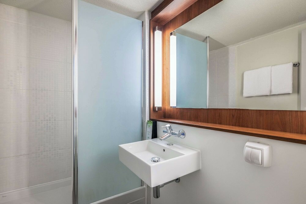 Фото Campanile Besancon Ouest - Châteaufarine