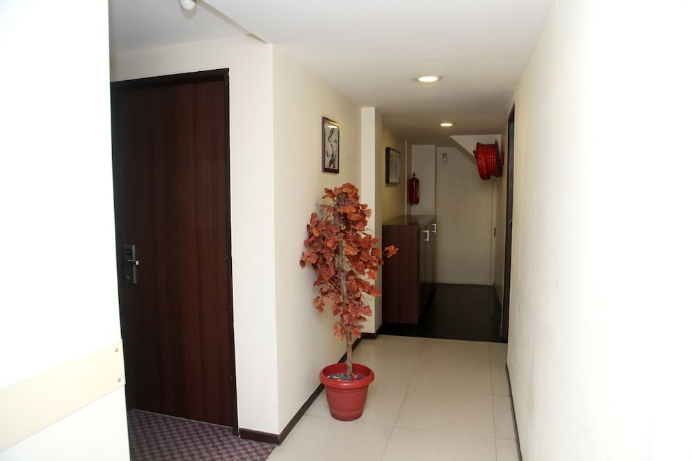 Фото Aboo's Hotel Concord Galaxy