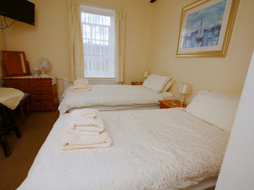 Фото The Five Bells