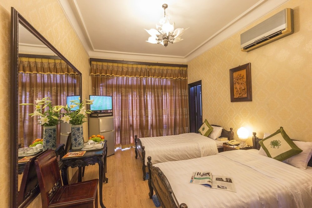 Фото Dragon Hotel