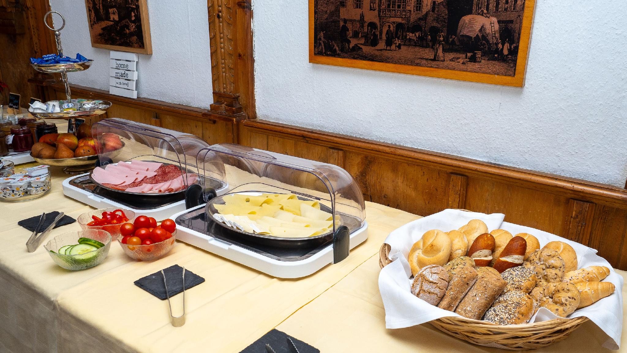 Фото Hotel Heimgartl