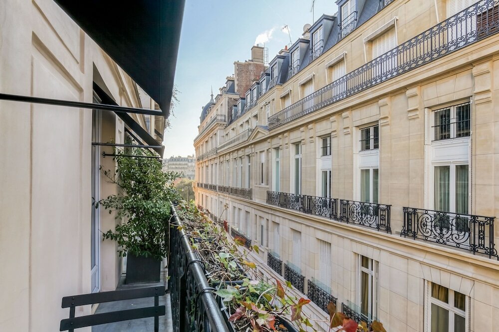 Фото Chalgrin Boutique Hotel