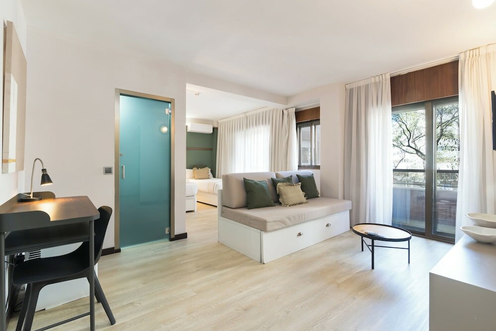 Фото Roisa Hostal Boutique