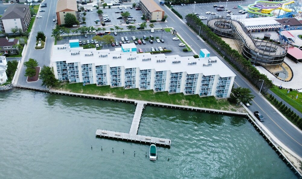 Фото Bay Club Resort by Coolvacay