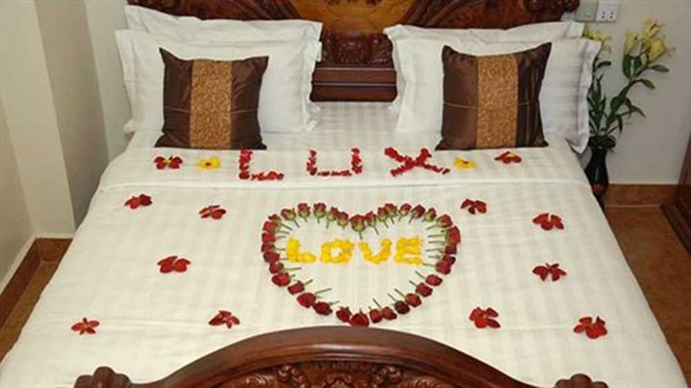 Фото Lux Guesthouse