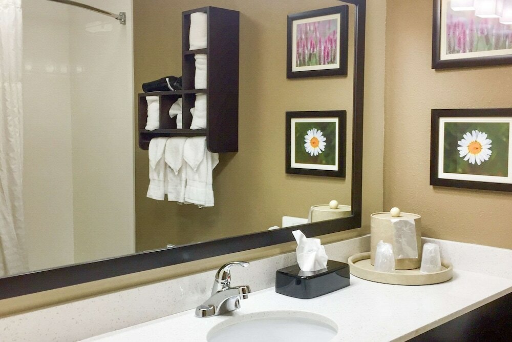 Фото Comfort Suites Regency Park