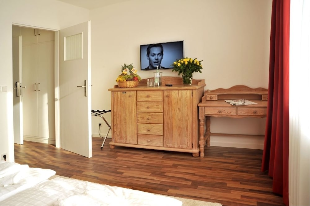 Фото Stadthotel Langenfeld