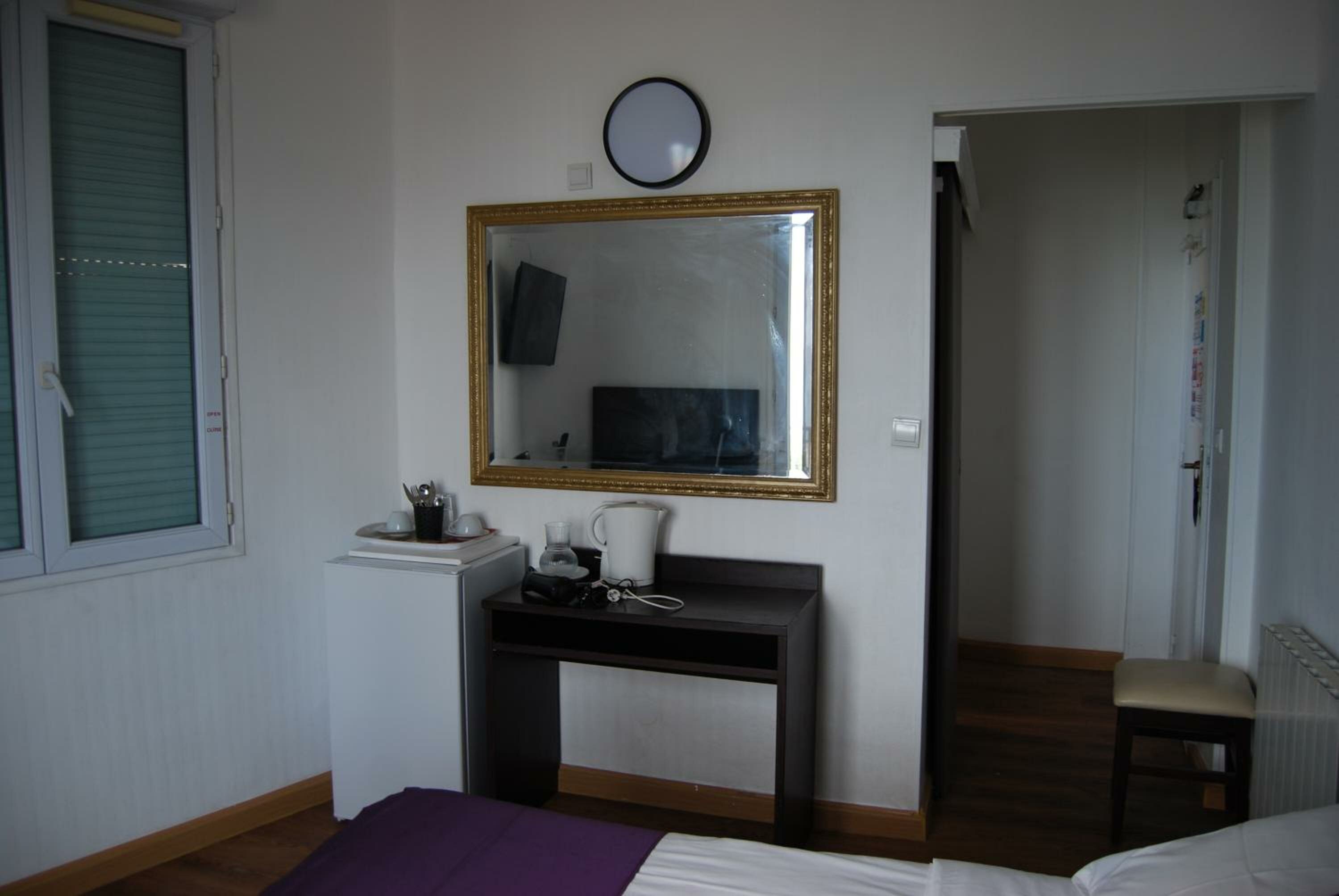 Фото Hôtel Azur