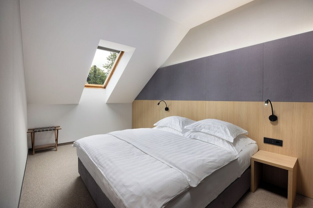 Фото Hotel Kompas