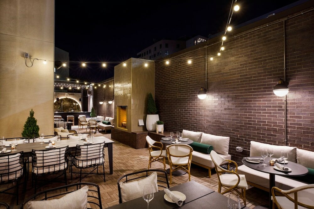 Фото Hotel Indy, Indianapolis, a Tribute Portfolio Hotel