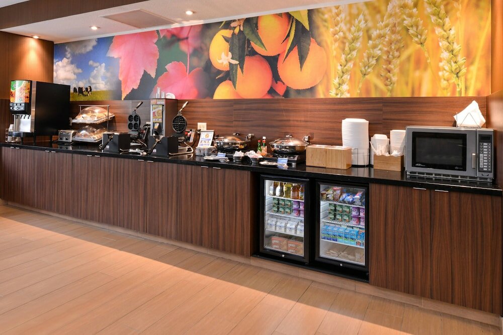 Фото Fairfield Inn by Marriott Orlando Airport