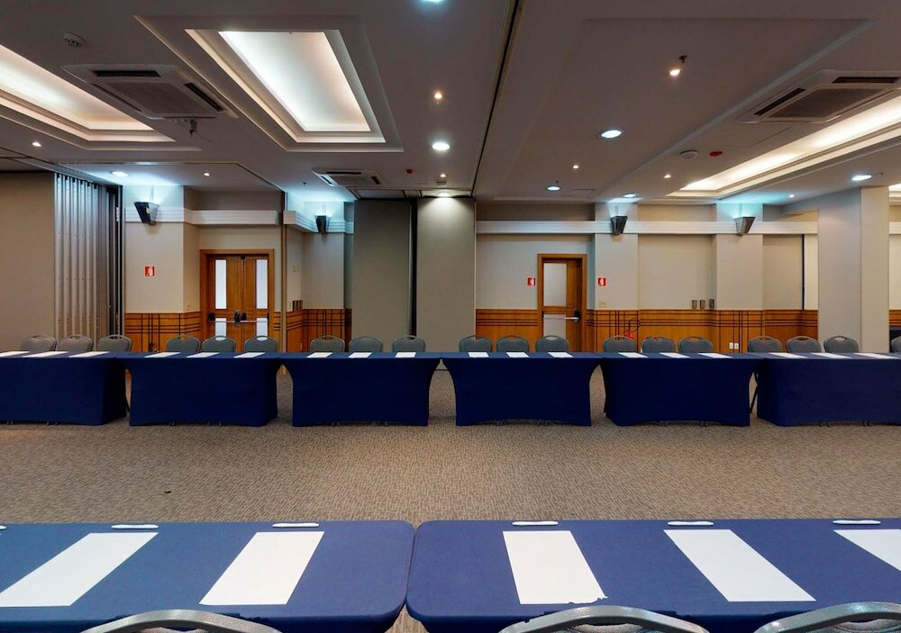 Фото Estanplaza International