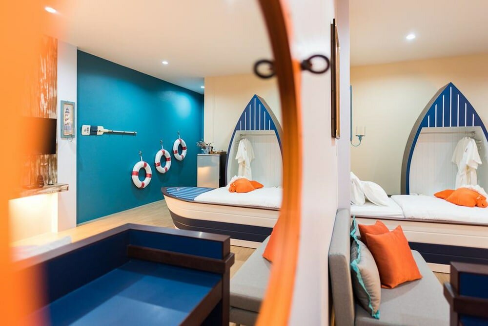 Фото The Iconic Hotel