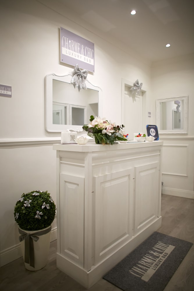 Фото Charme & Chic