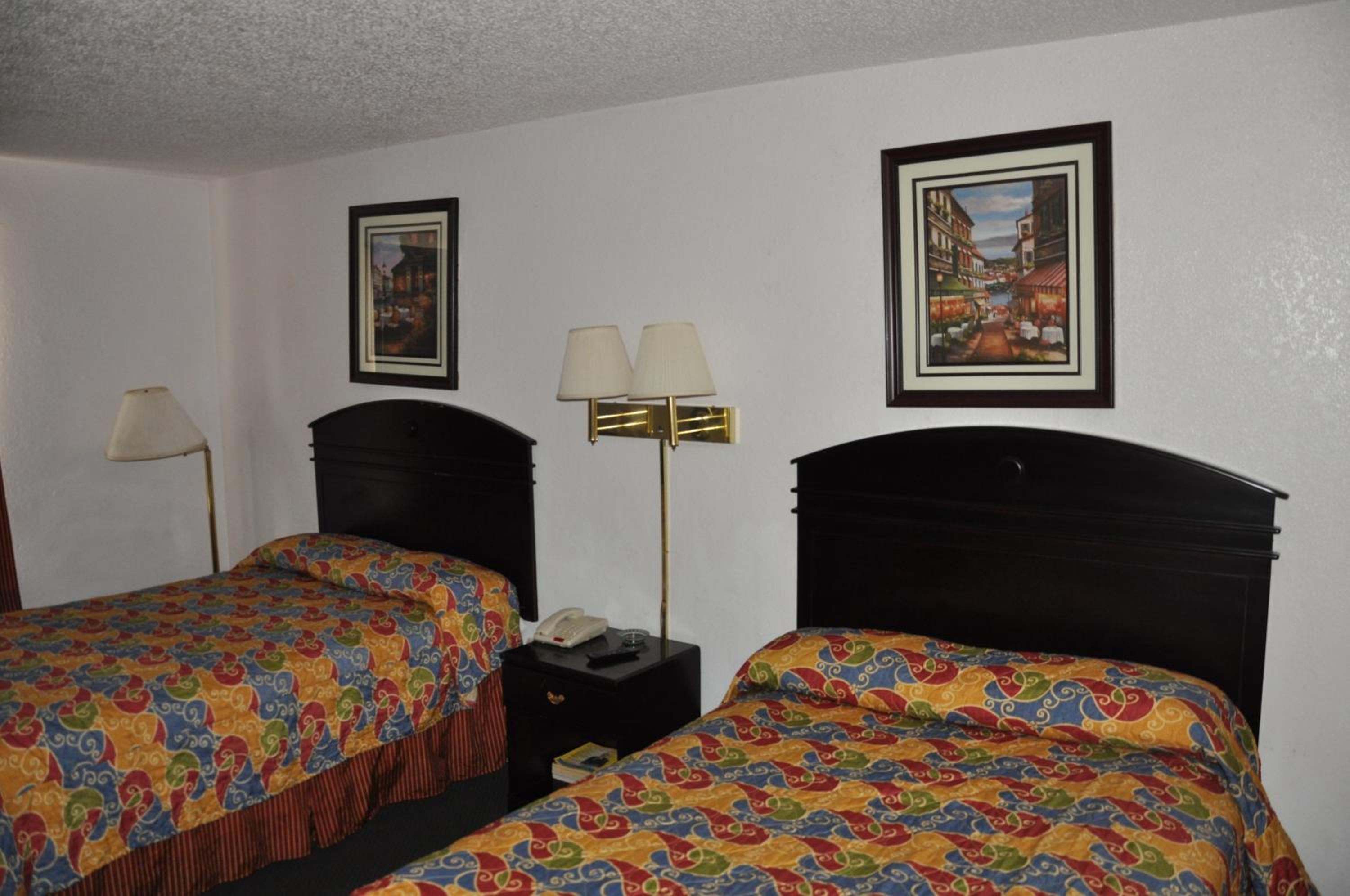 Фото Heritage Inn