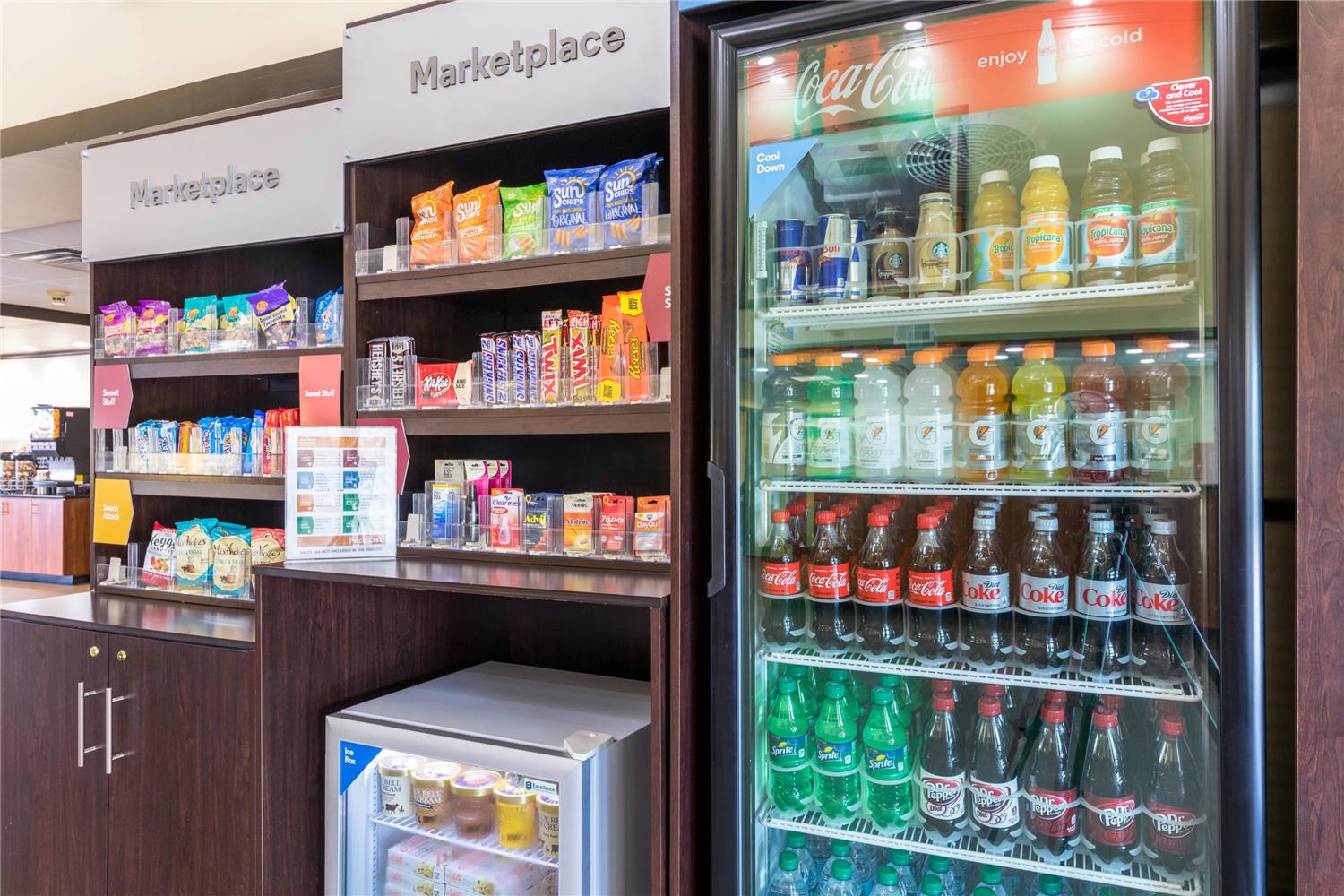 Фото Comfort Suites Austin Airport