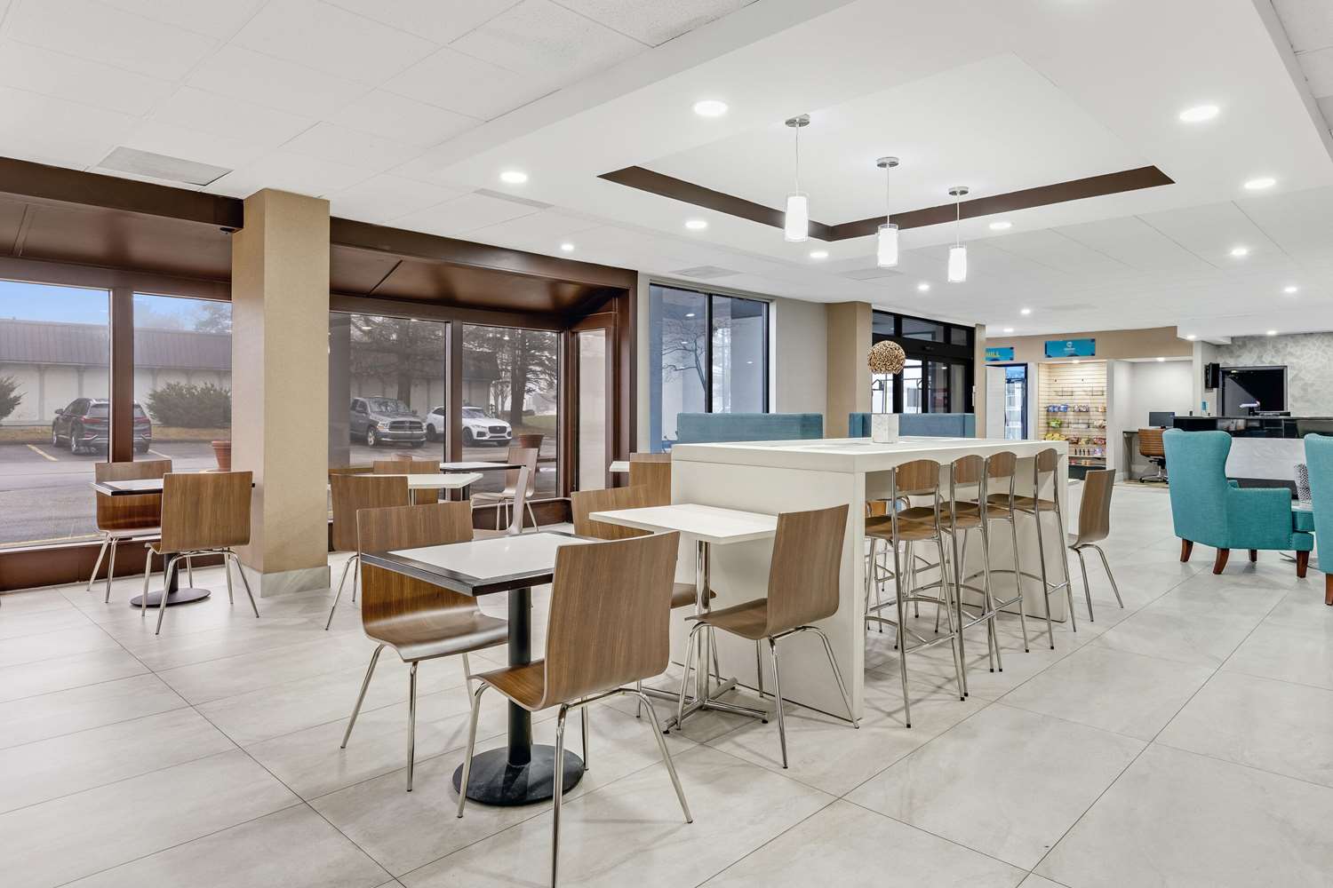 Фото Clarion Pointe Near Erie Casino