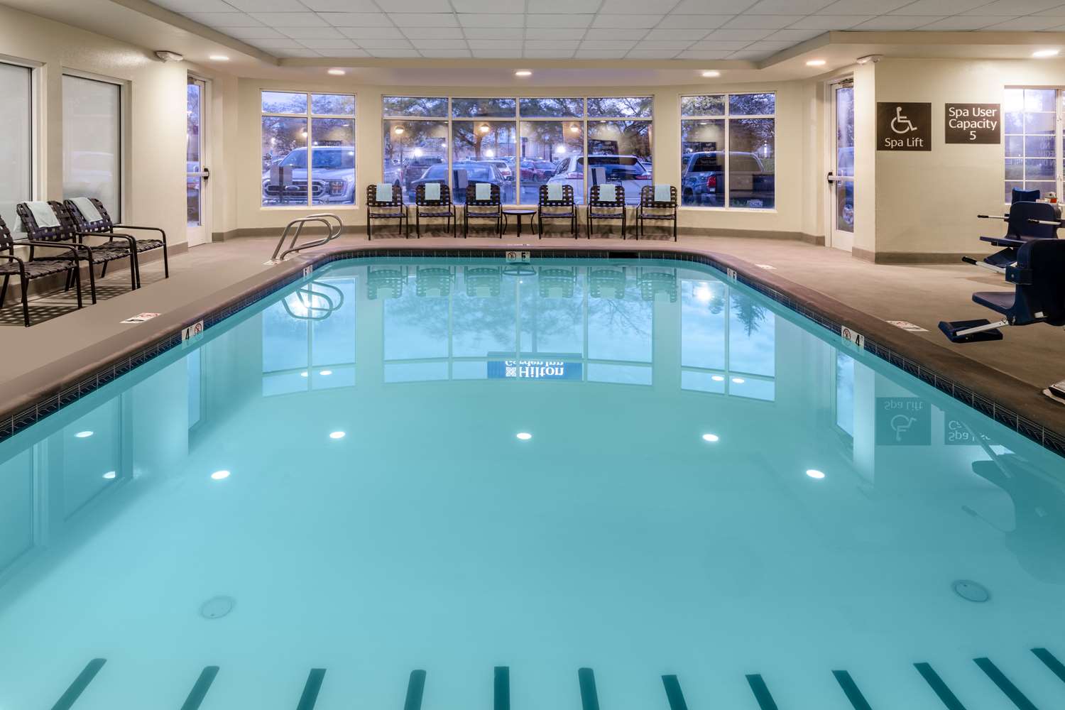 Фото Hilton Garden Inn Bakersfield