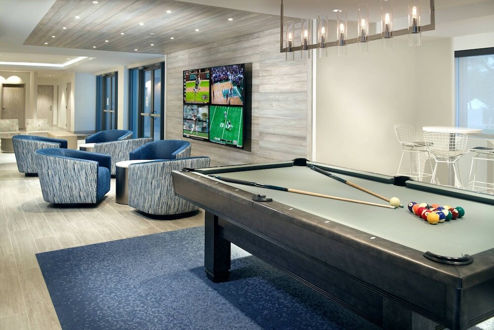 Фото Courtyard Miami Coconut Grove