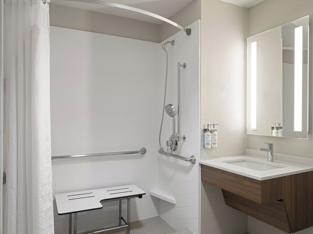 Фото Holiday Inn Portsmouth Downtown, an Ihg Hotel