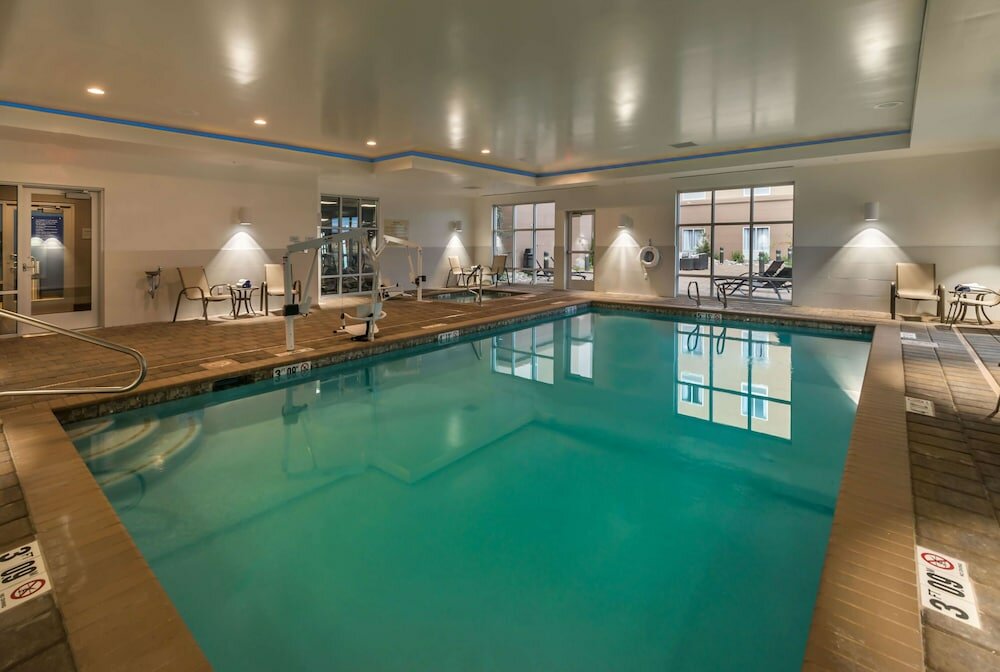 Фото Hampton Inn & Suites Reno West