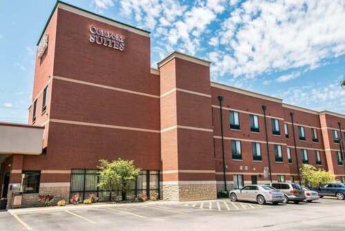 Гостиница Comfort Suites Canton в Кантоне
