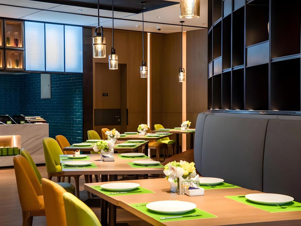 Фото Hampton by Hilton Chengde Mountain Resort