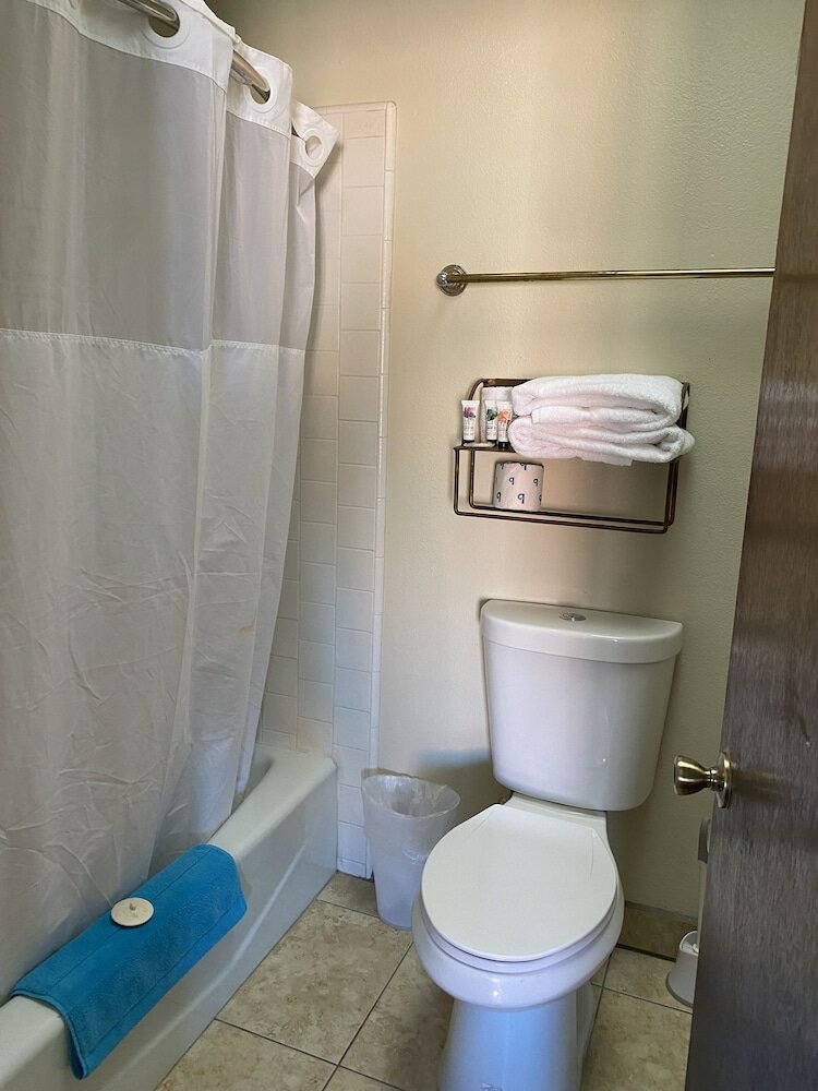 Фото The Shores Inn and Beach Houses